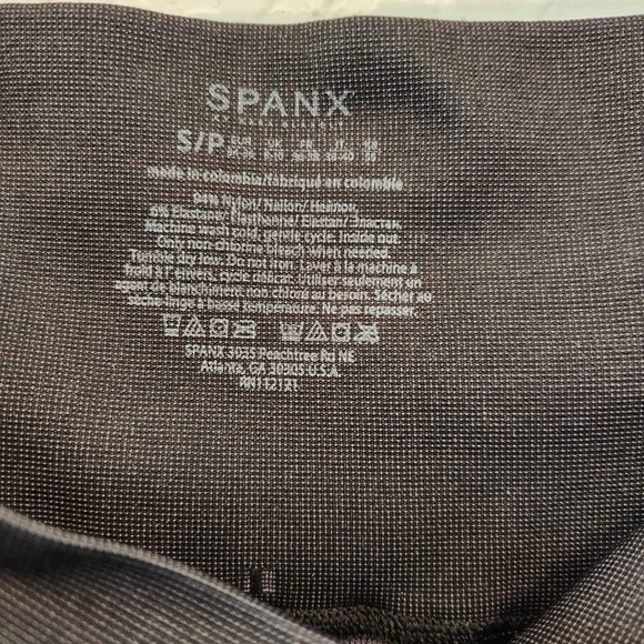 Spanx Look At Me Now Seamless Moto Leggings - Picture 7 of 7